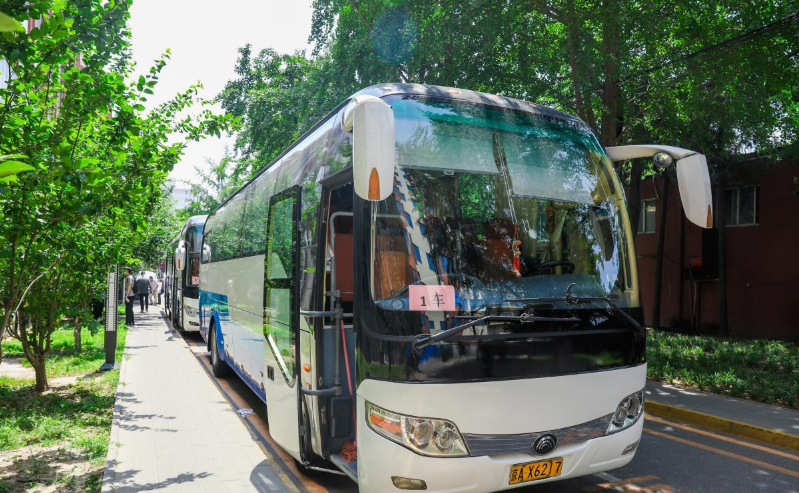 北京大巴車租賃公司
